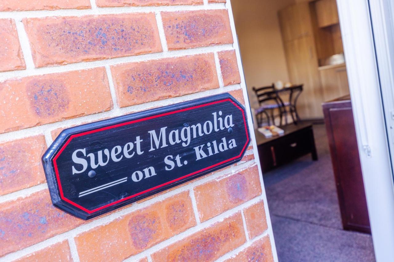 Sweet Magnolia 1 Or 2 Bedroom Suite St Kilda Cambridge With Complimentary Continental Breakfast Esterno foto