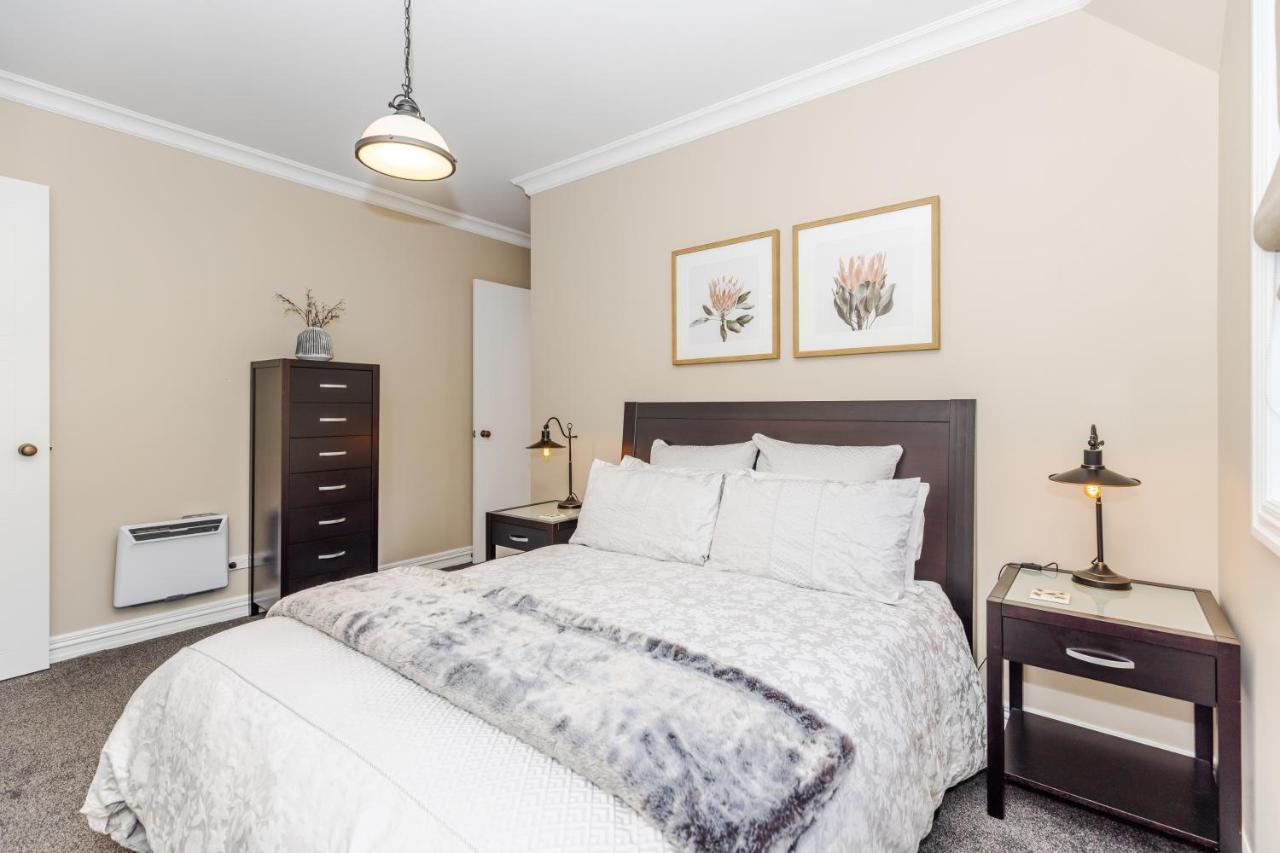 Sweet Magnolia 1 Or 2 Bedroom Suite St Kilda Cambridge With Complimentary Continental Breakfast Esterno foto